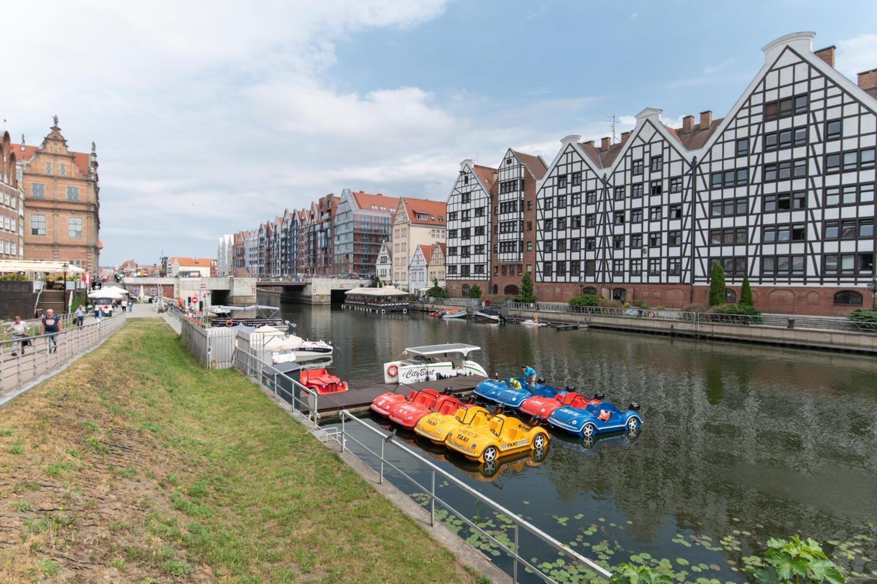 Cosmo Apartments - Old Town グダニスク エクステリア 写真